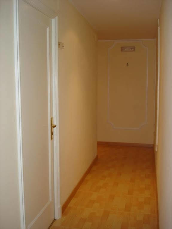 Pio V Hotel Vigo Exterior photo